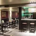 ARC Arenales Studios&Suites 